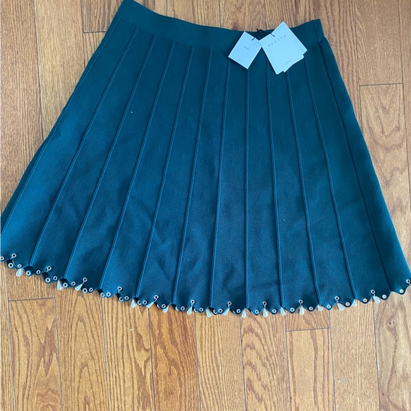 SANDRO PARIS Green Skirt with Pearls - Picture 2 of 10
